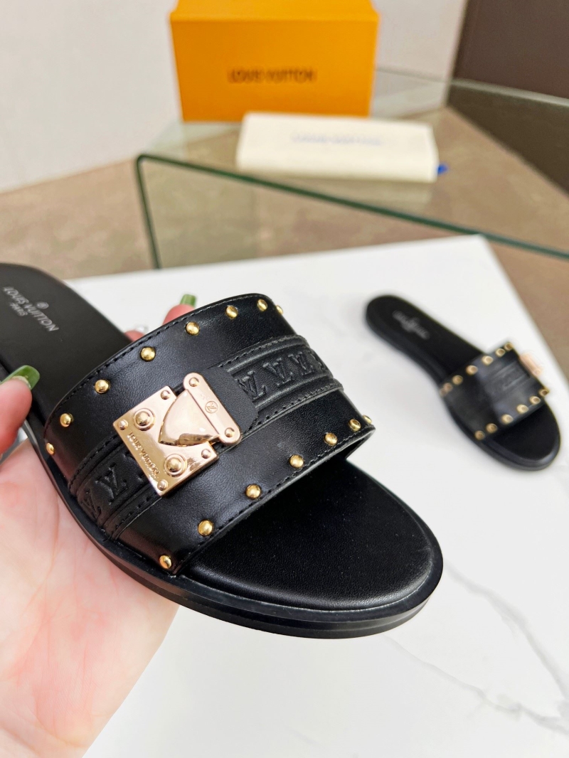 Louis Vuitton Slippers